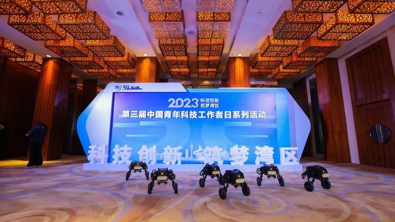 数据中台建设：优缺点解析与策略选择